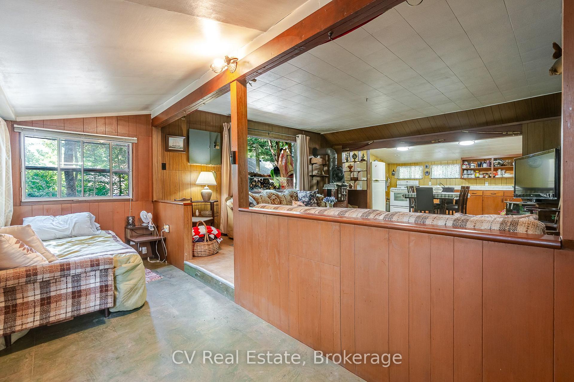Photo 25 of 10 Brookside Drive, Tiny, Rural Tiny — HOMEH