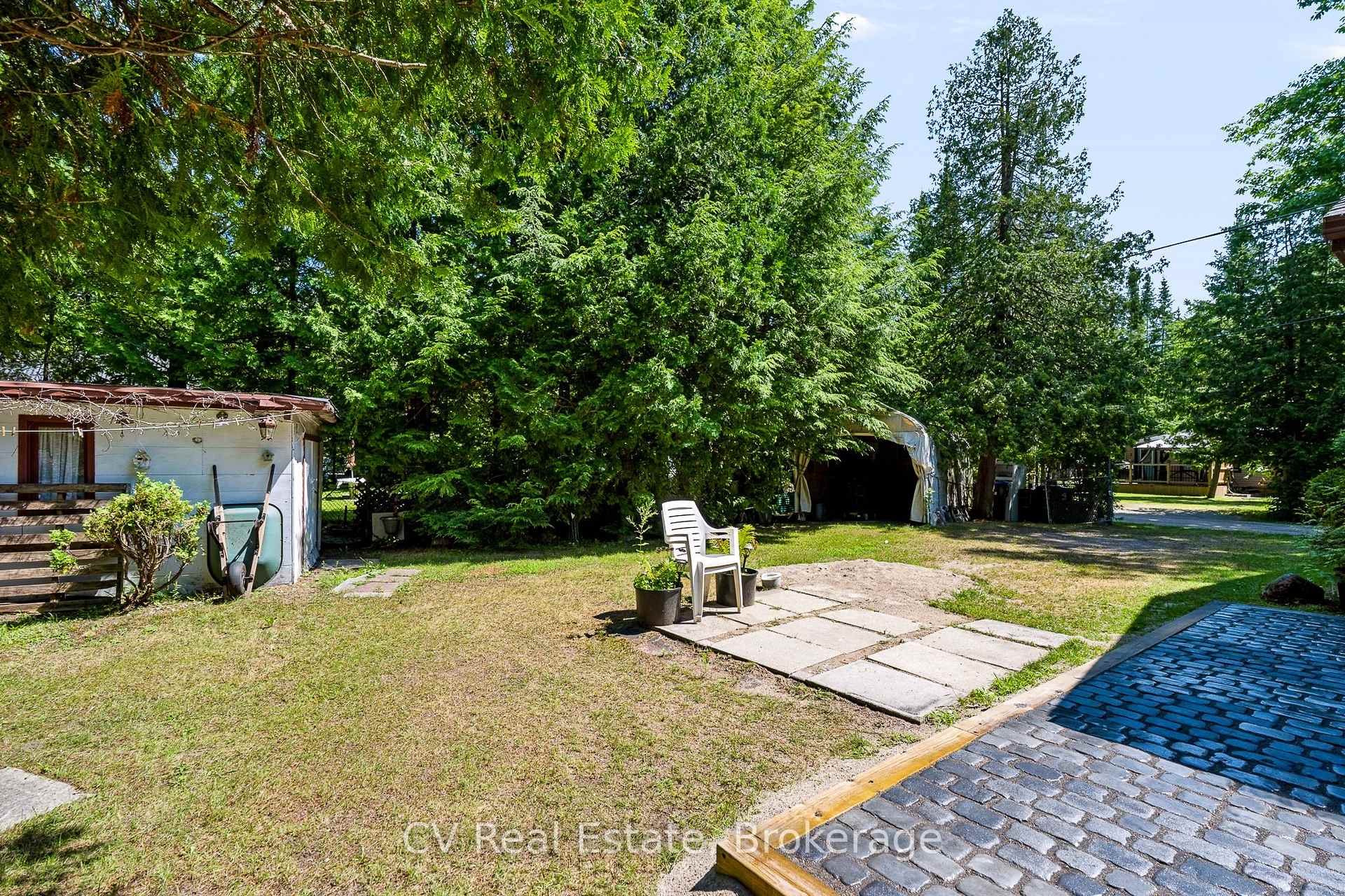 Photo 36 of 10 Brookside Drive, Tiny, Rural Tiny — HOMEH