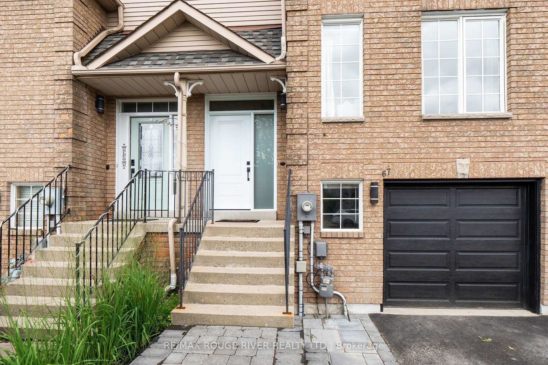 Photo 2 of 67 Trewin Lane, Clarington, Bowmanville — HOMEH