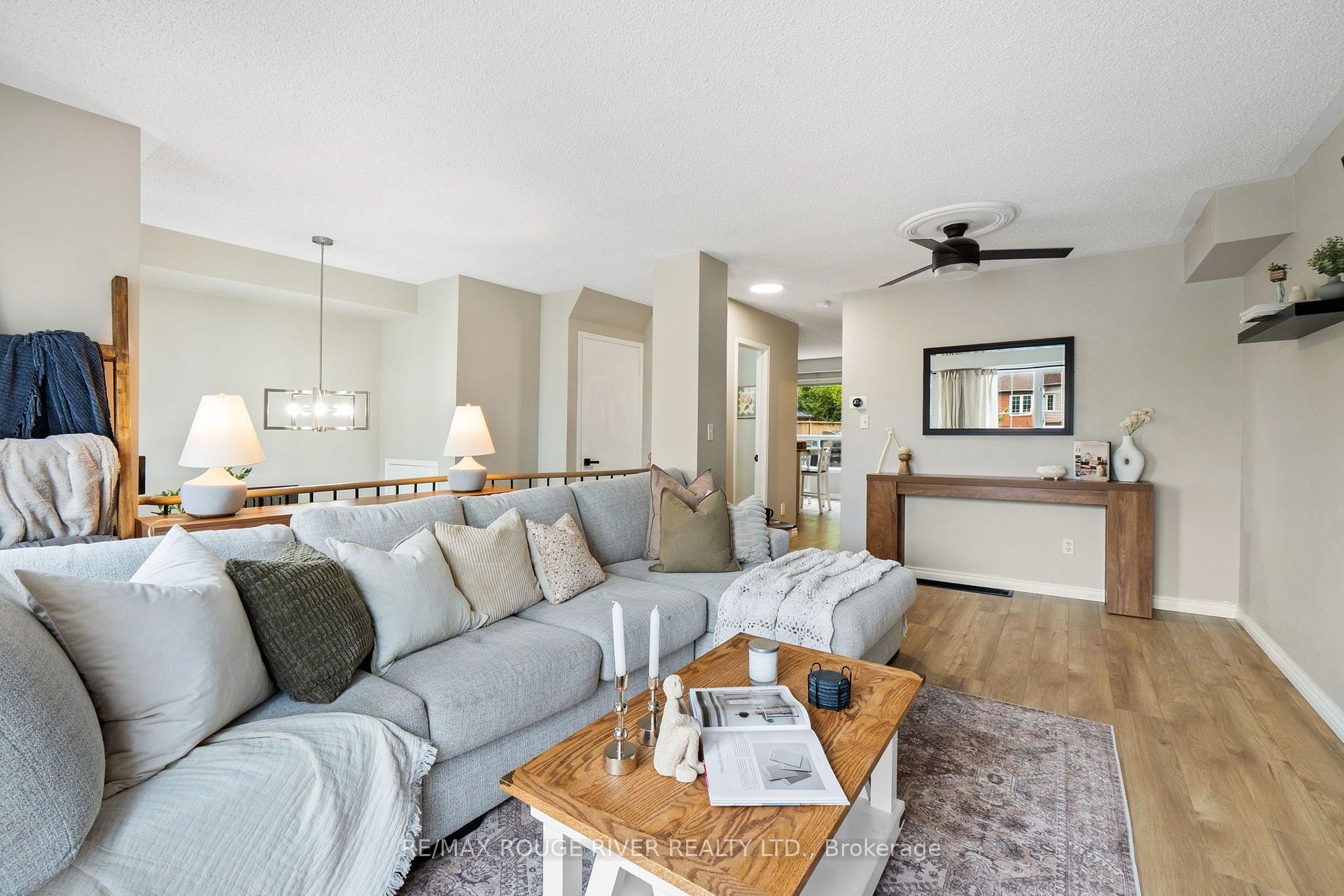 Photo 9 of 67 Trewin Lane, Clarington, Bowmanville — HOMEH