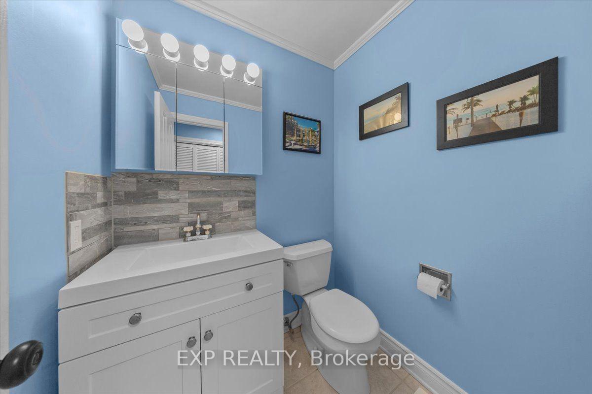 Photo 3 of 1044 Arrowhead Place, Ottawa, Convent Glen — HOMEH