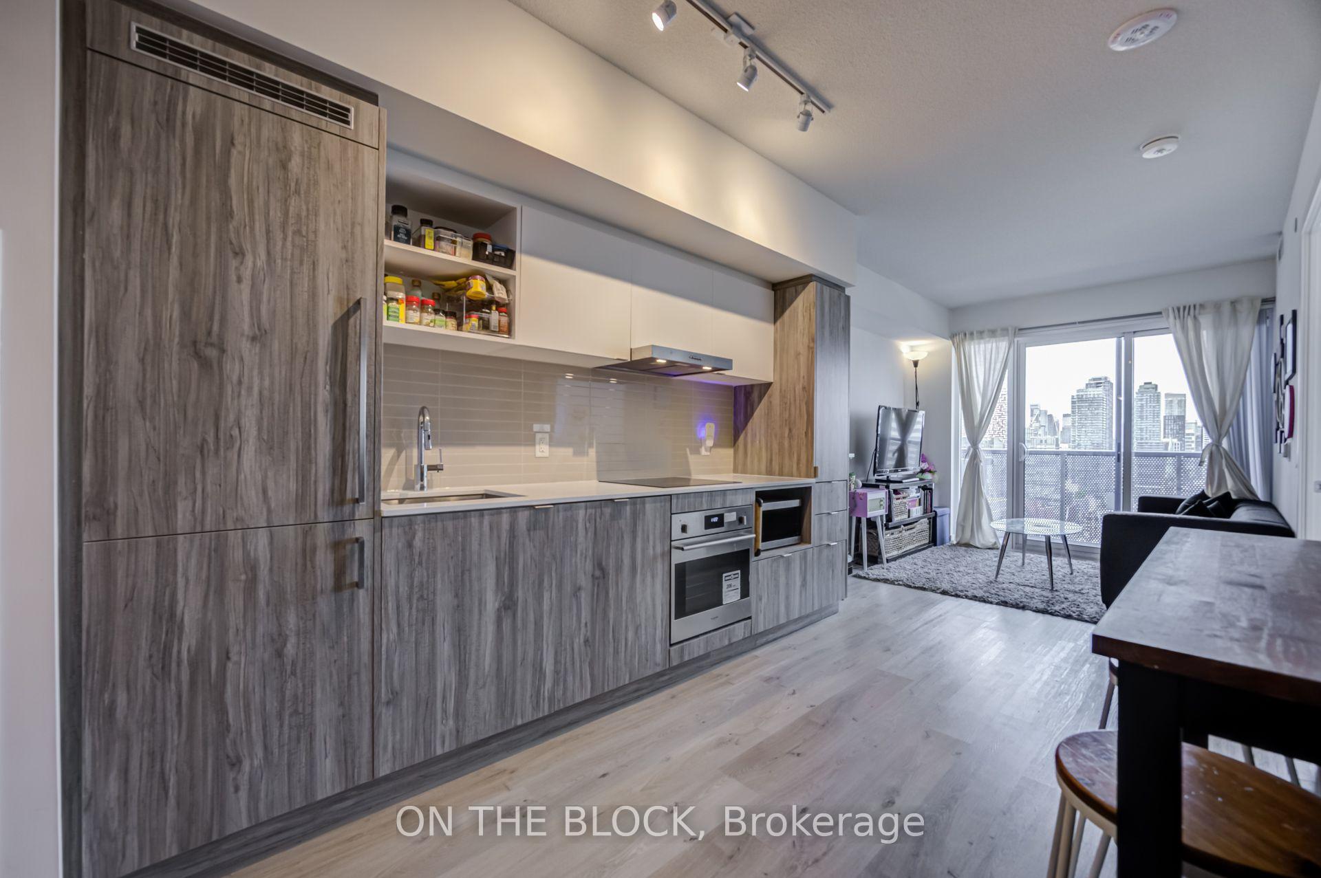 Photo 6 of Unit 2801, 138 Downes Street, Toronto, Waterfront Communities — HOMEH