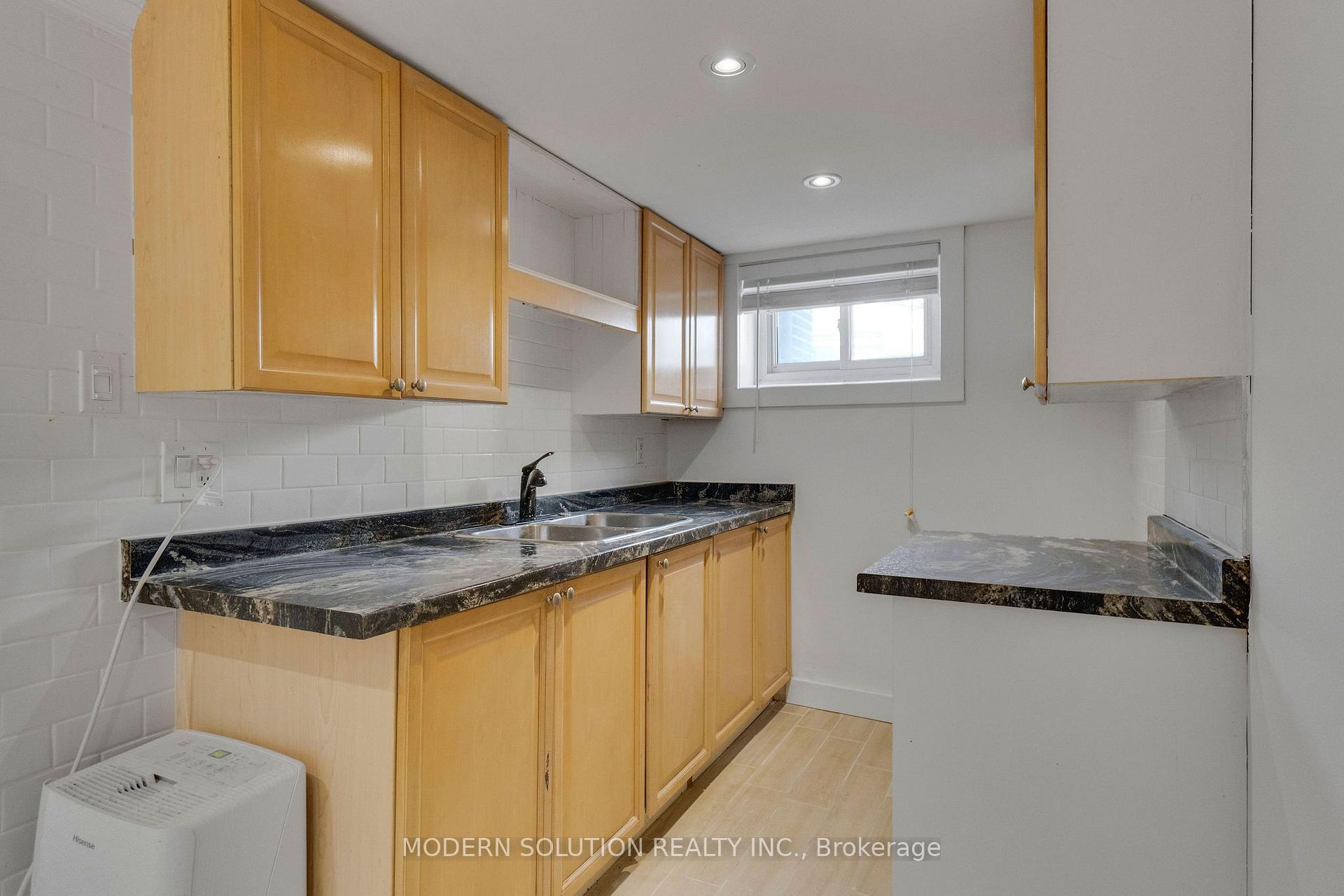 Photo 28 of 31 Elm Street, Ajax, Central — HOMEH