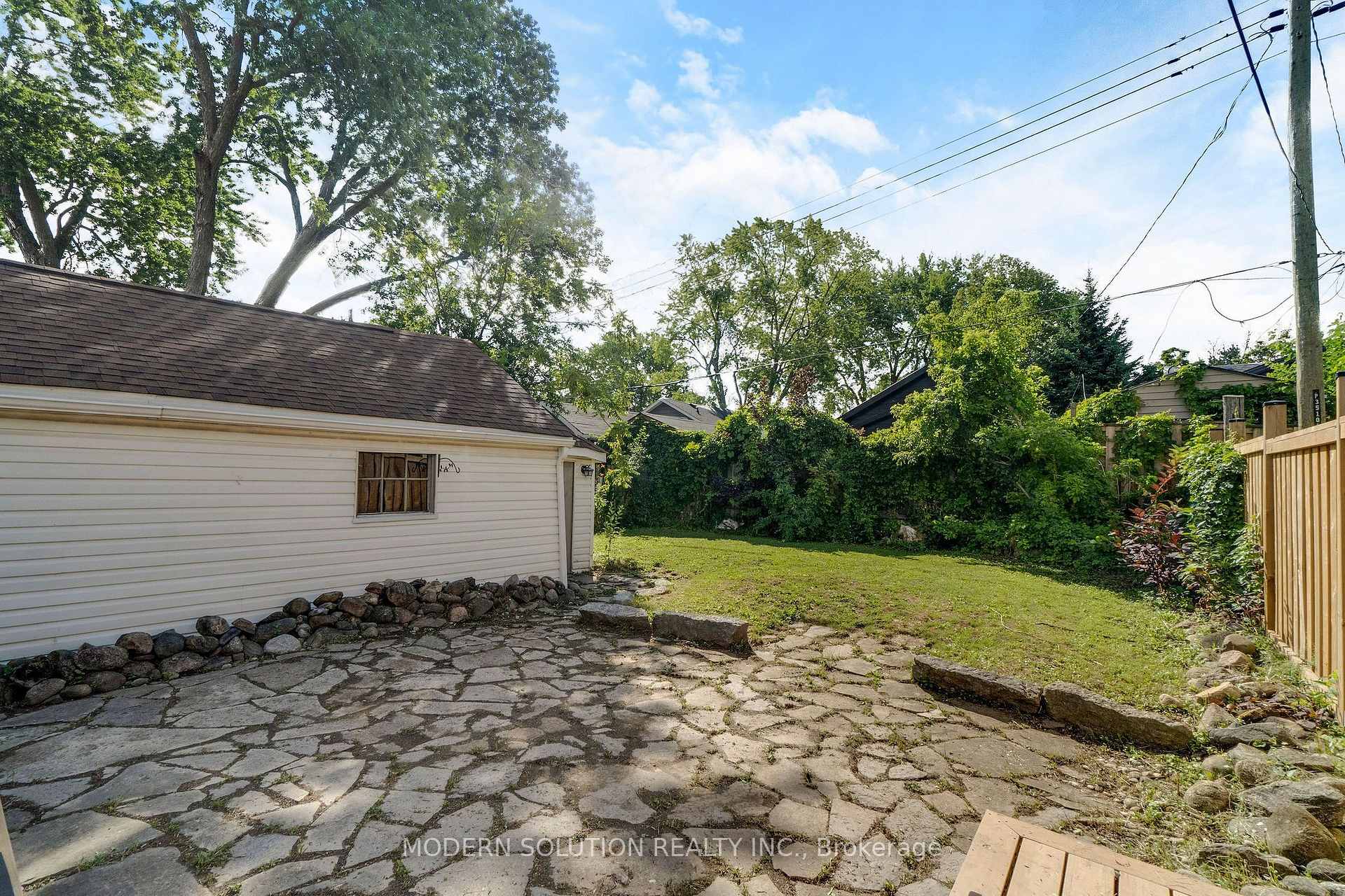 Photo 36 of 31 Elm Street, Ajax, Central — HOMEH
