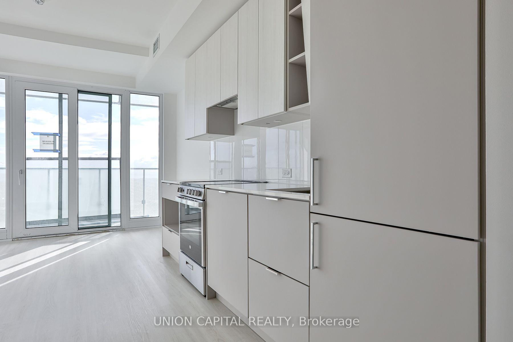 Photo 4 of Unit 3307, 3883 Quartz Road, Mississauga, City Centre — HOMEH