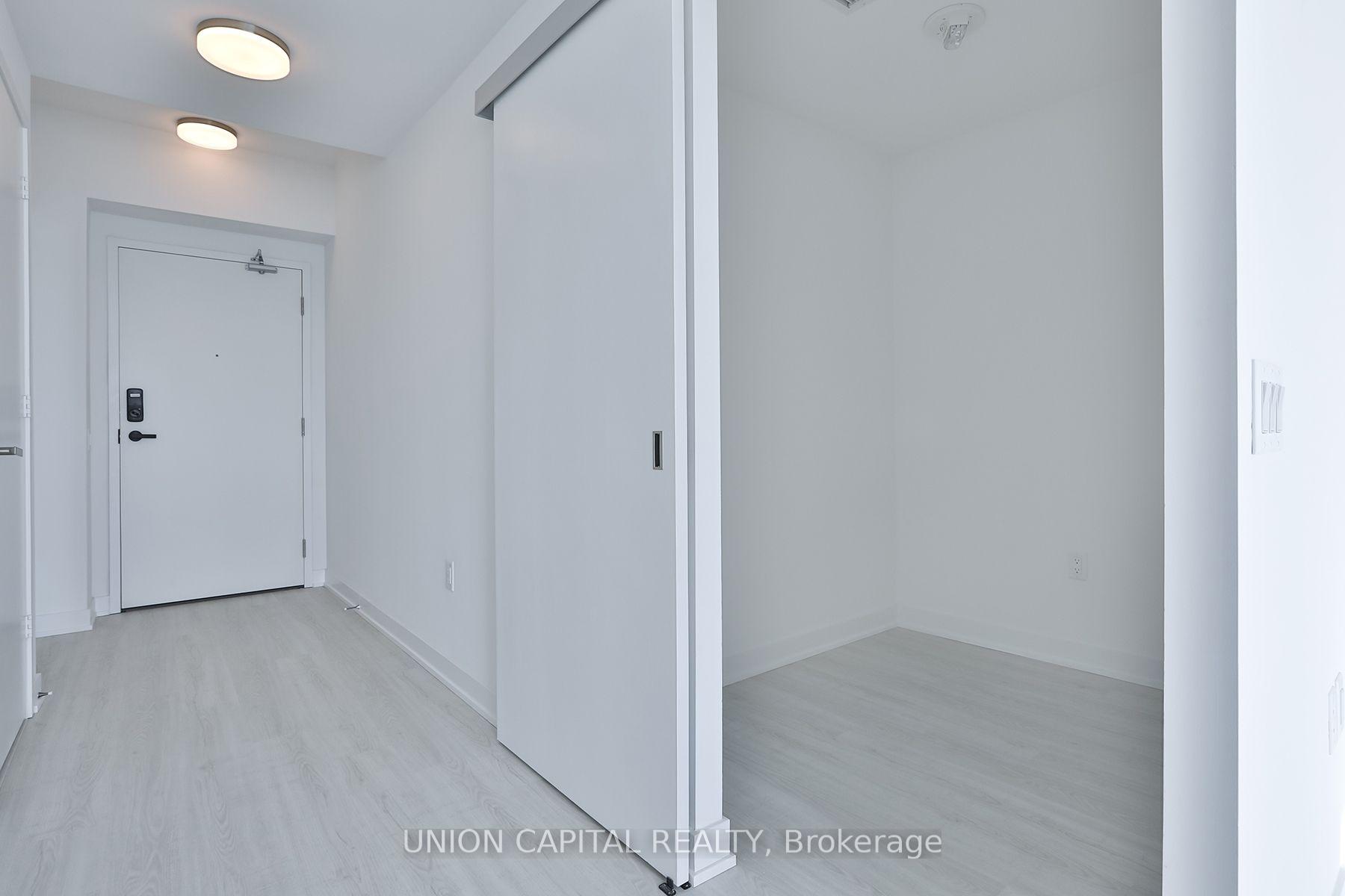 Photo 5 of Unit 3307, 3883 Quartz Road, Mississauga, City Centre — HOMEH