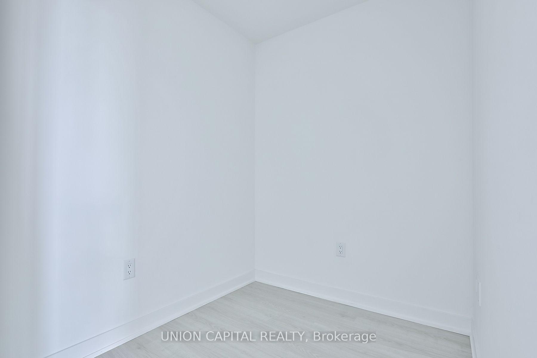 Photo 6 of Unit 3307, 3883 Quartz Road, Mississauga, City Centre — HOMEH