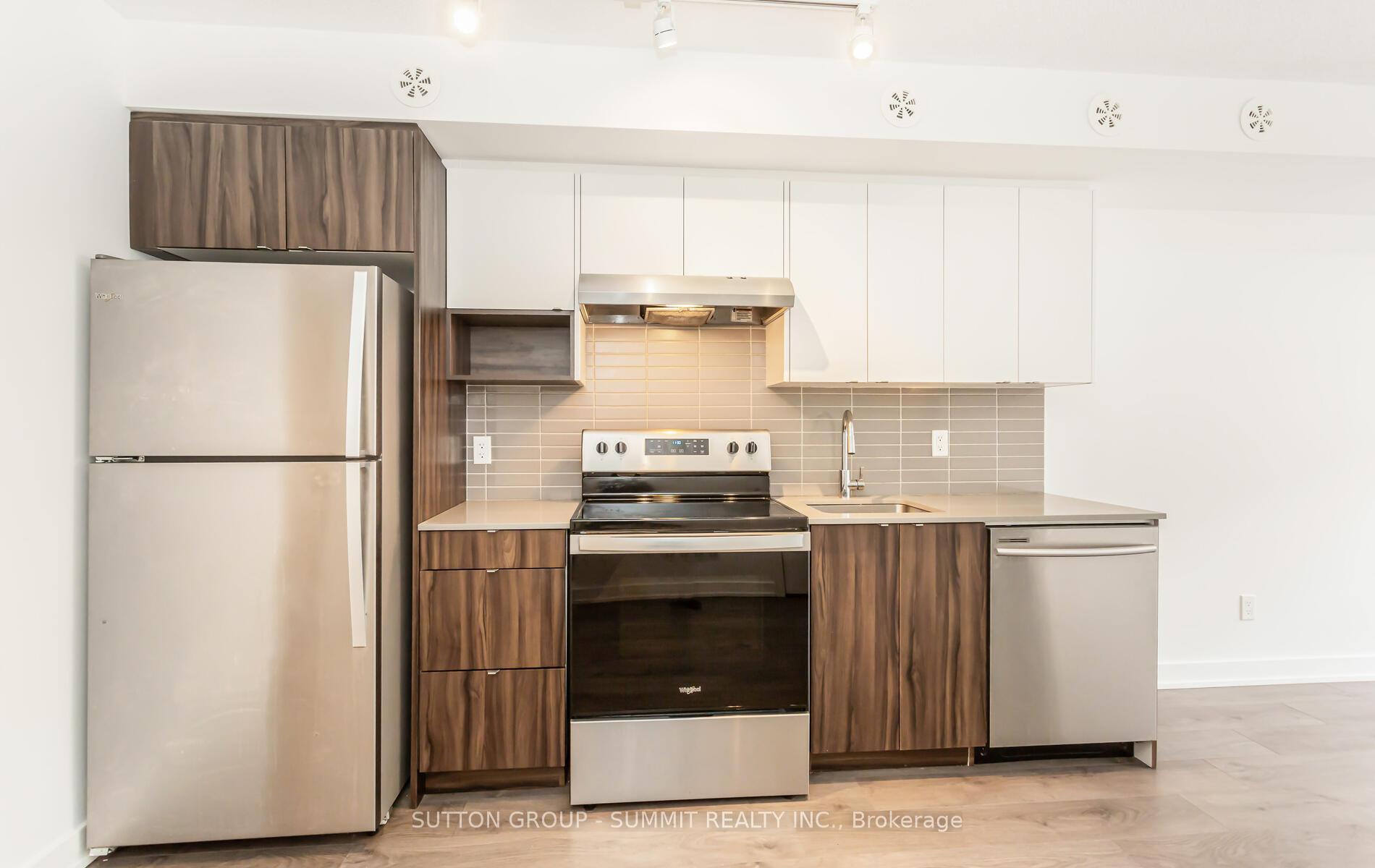 Photo 3 of Unit 207, 1137 Cooke Boulevard, Burlington, LaSalle — HOMEH