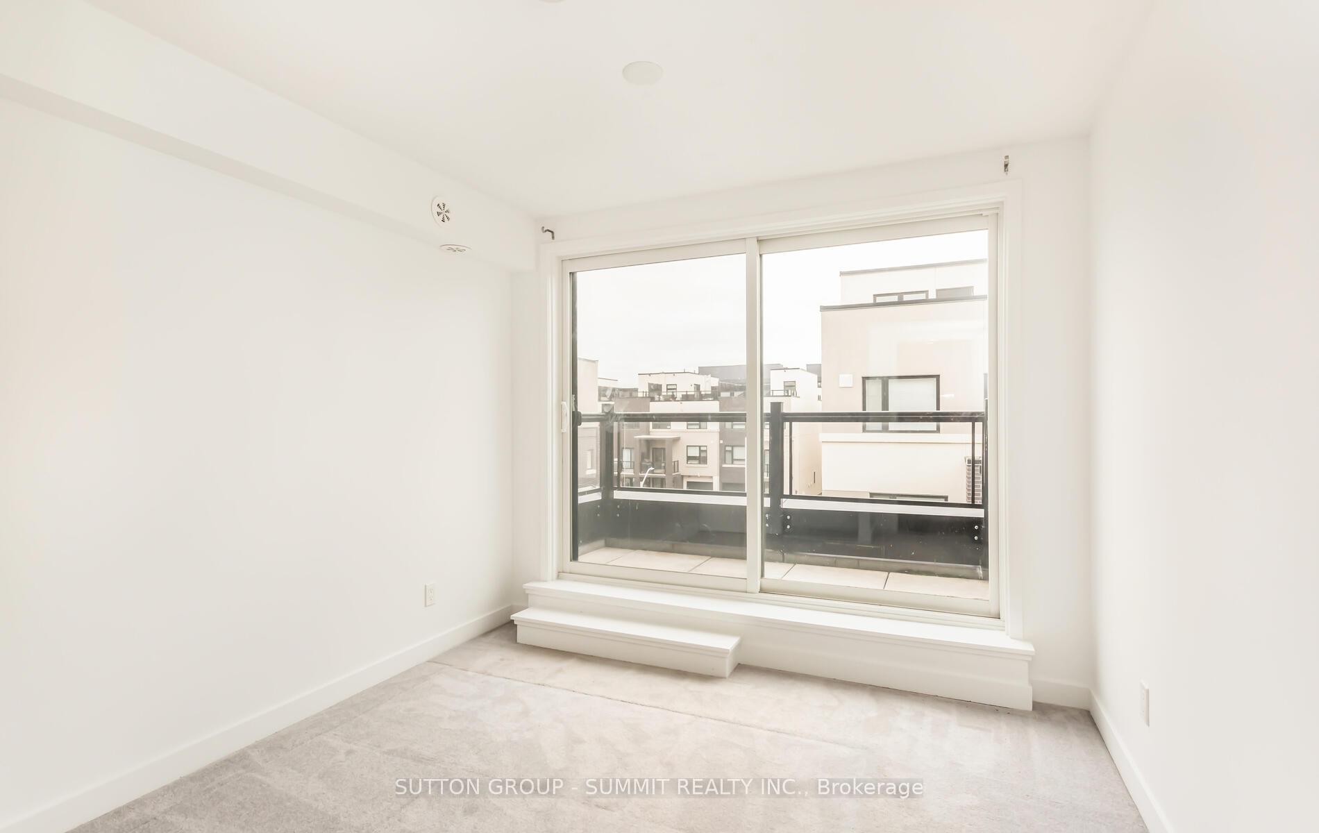 Photo 8 of Unit 207, 1137 Cooke Boulevard, Burlington, LaSalle — HOMEH