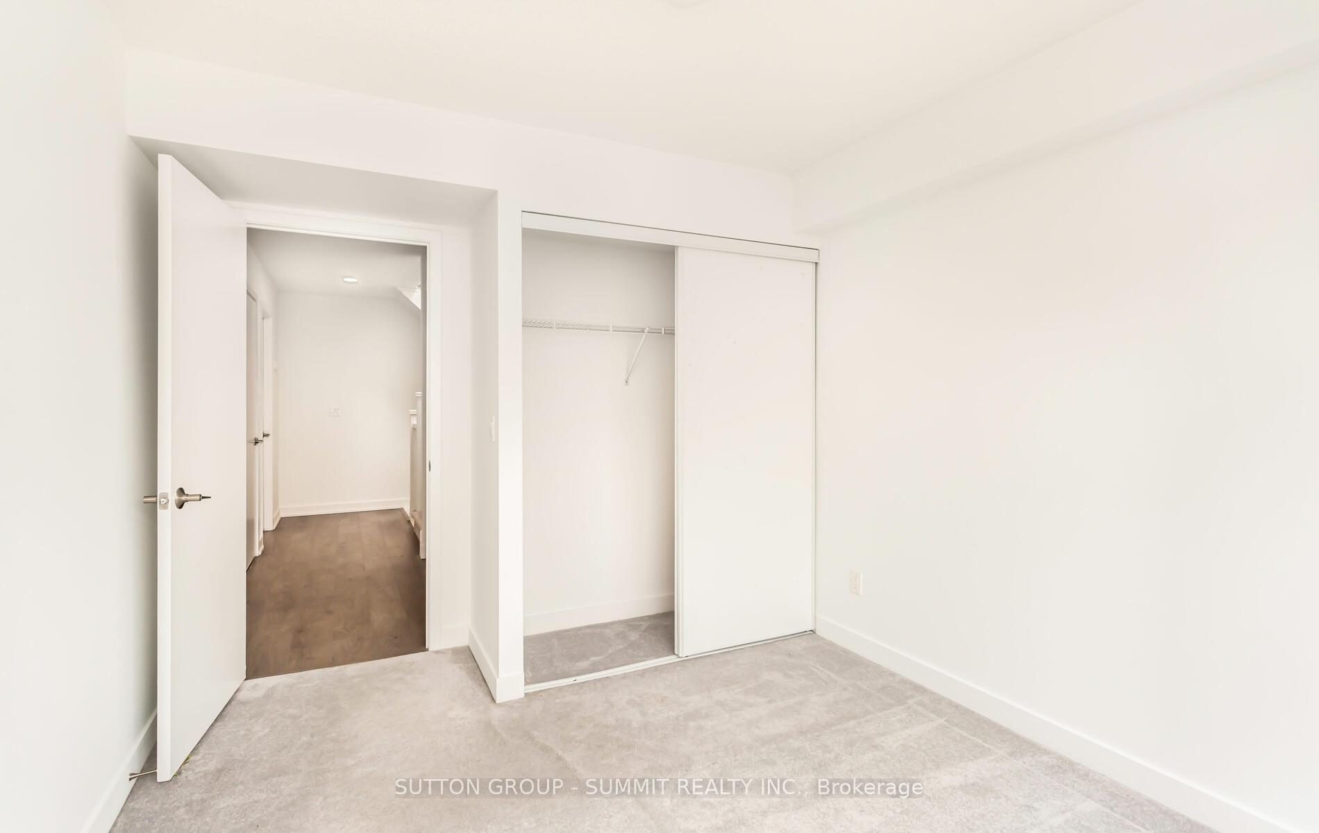 Photo 9 of Unit 207, 1137 Cooke Boulevard, Burlington, LaSalle — HOMEH