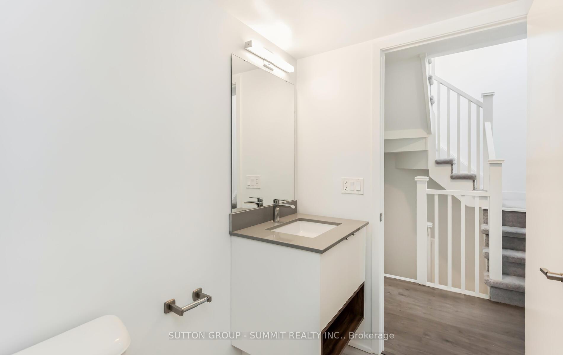 Photo 11 of Unit 207, 1137 Cooke Boulevard, Burlington, LaSalle — HOMEH