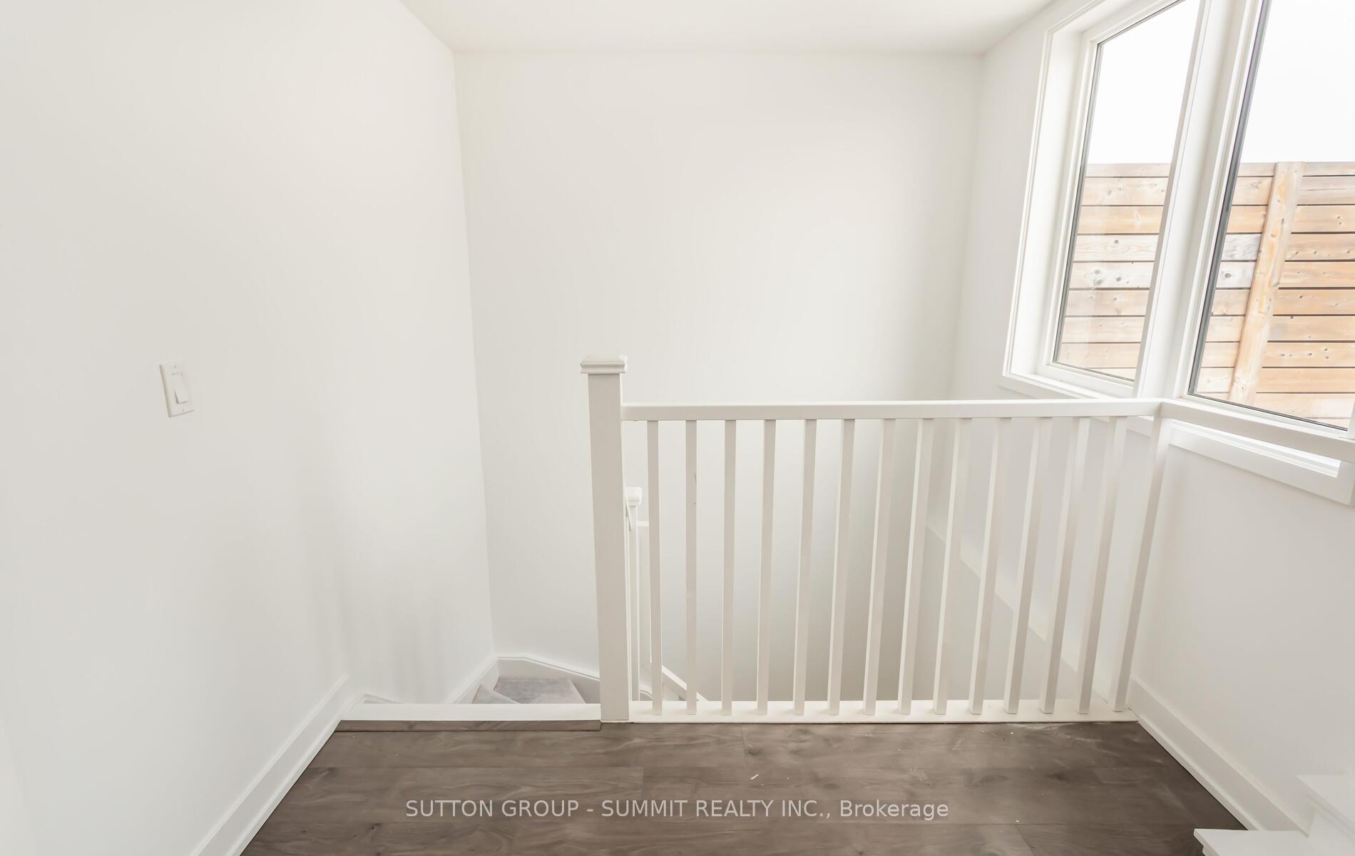 Photo 13 of Unit 207, 1137 Cooke Boulevard, Burlington, LaSalle — HOMEH