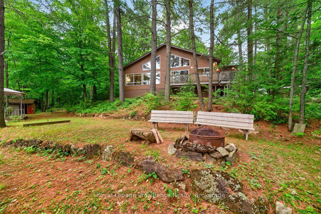 Photo 2 of 2854 Smith Road, Frontenac, Frontenac North — HOMEH
