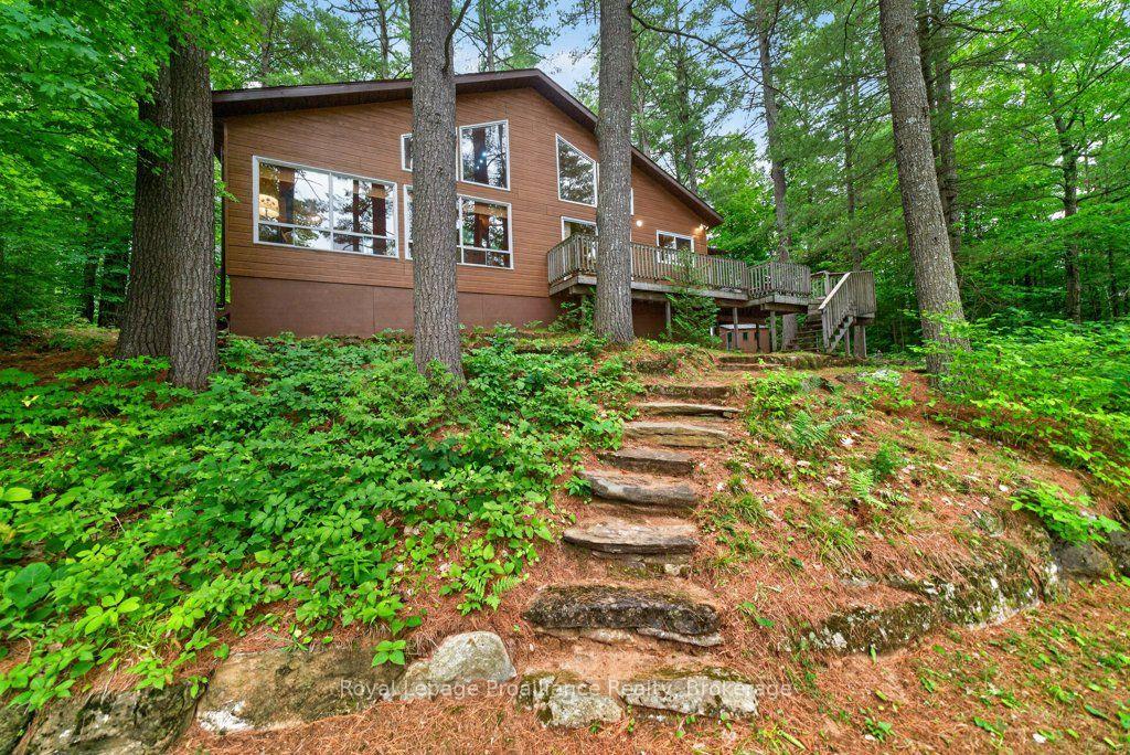 Photo 4 of 2854 Smith Road, Frontenac, Frontenac North — HOMEH