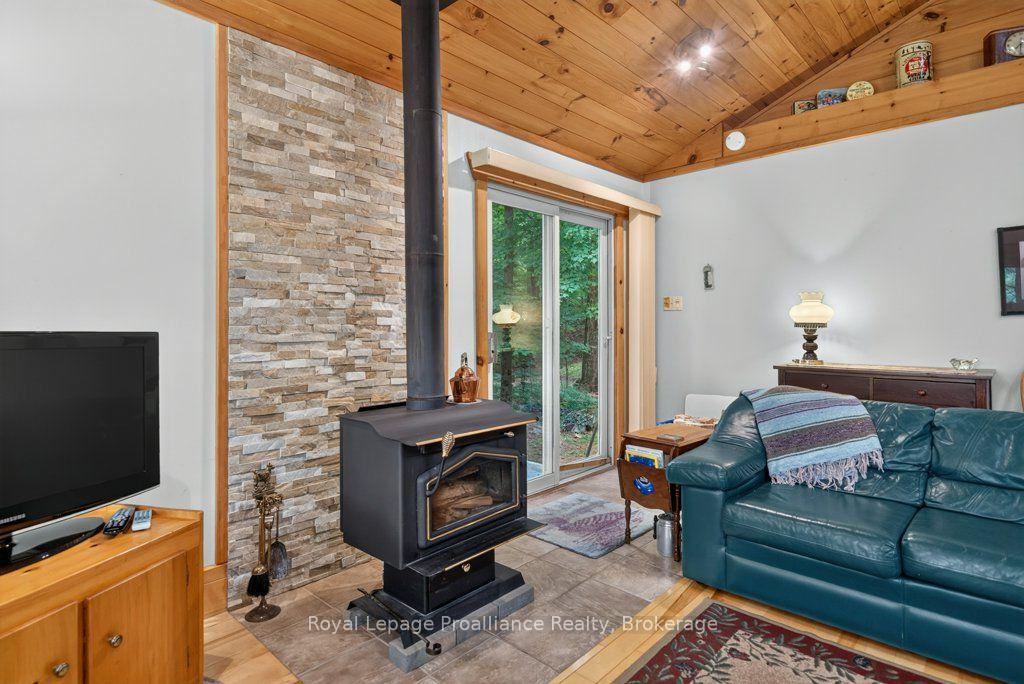Photo 24 of 2854 Smith Road, Frontenac, Frontenac North — HOMEH