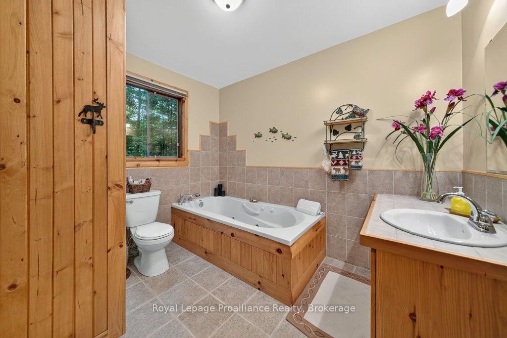Photo 27 of 2854 Smith Road, Frontenac, Frontenac North — HOMEH