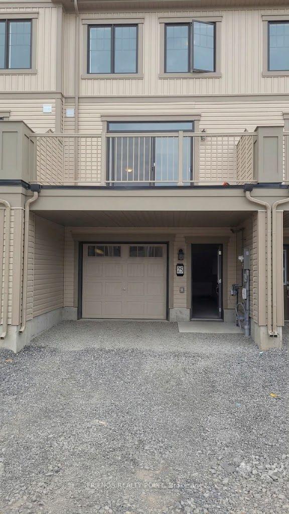 Photo 1 of 25 Vanderburg Lane, Thorold, Hurricane/Merrittville — HOMEH