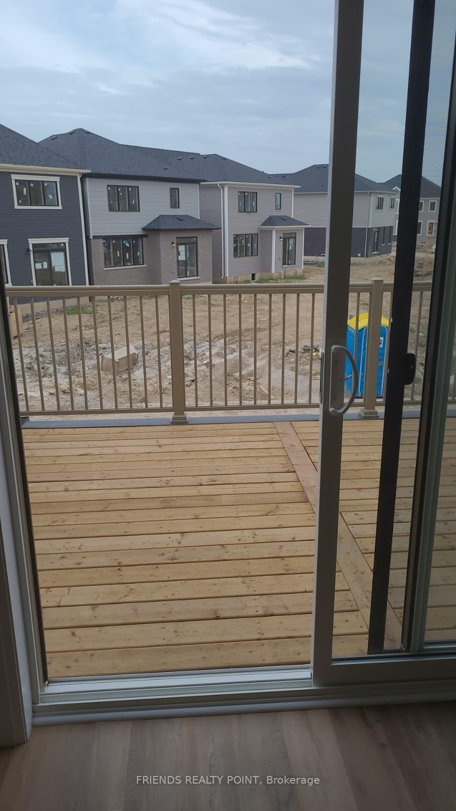 Photo 13 of 25 Vanderburg Lane, Thorold, Hurricane/Merrittville — HOMEH