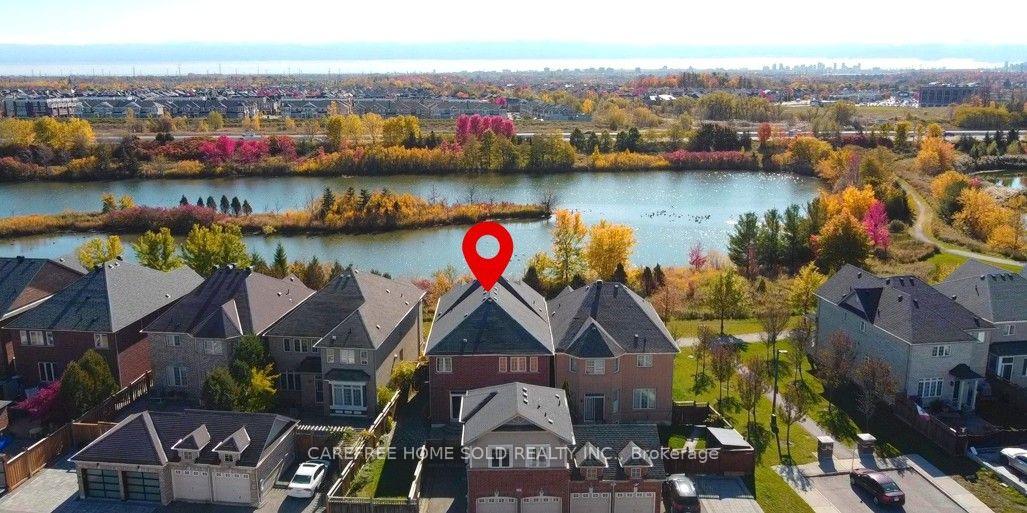 Photo 2 of 33 Oakmoor Lane, Markham, Cornell — HOMEH