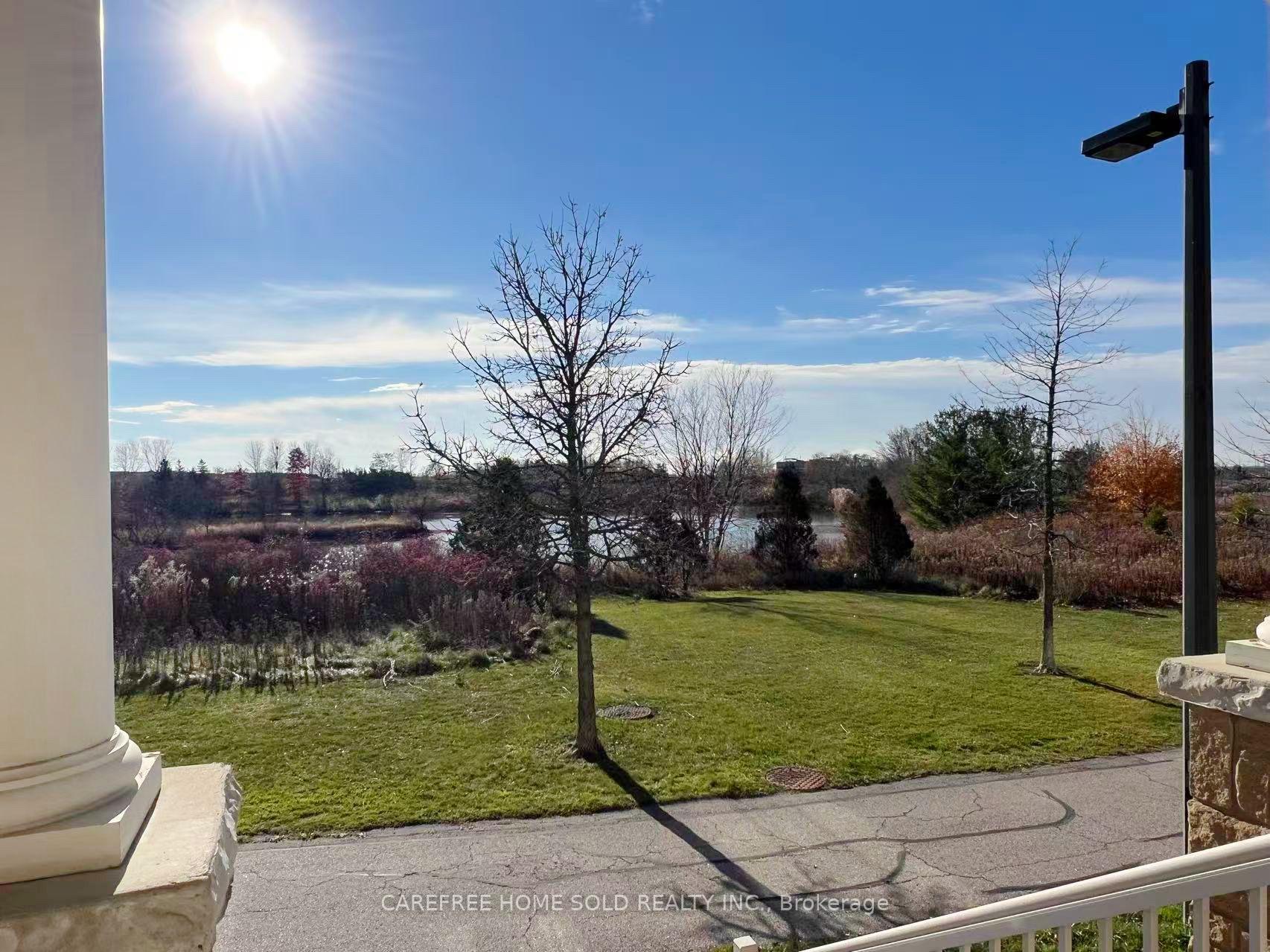 Photo 4 of 33 Oakmoor Lane, Markham, Cornell — HOMEH