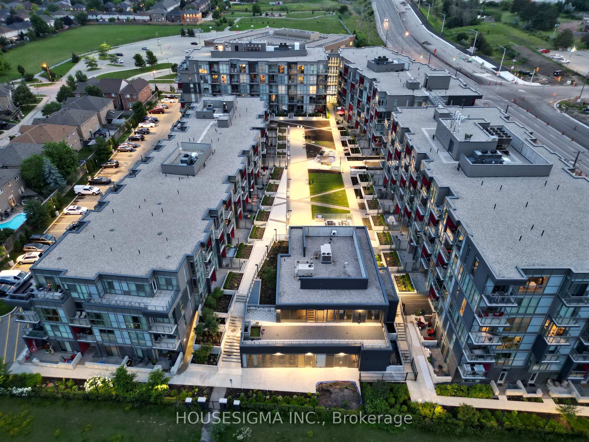 Photo 4 of Unit A402, 5230 Dundas Street, Burlington, Orchard — HOMEH