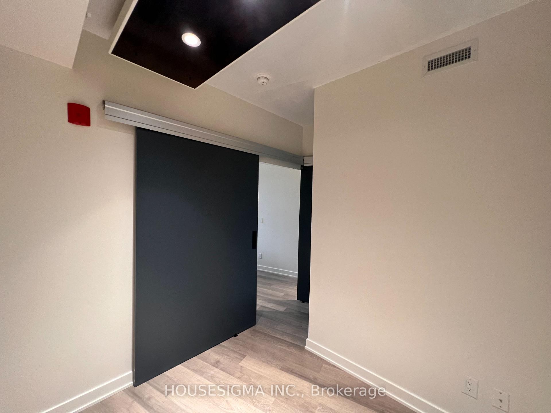 Photo 8 of Unit A402, 5230 Dundas Street, Burlington, Orchard — HOMEH
