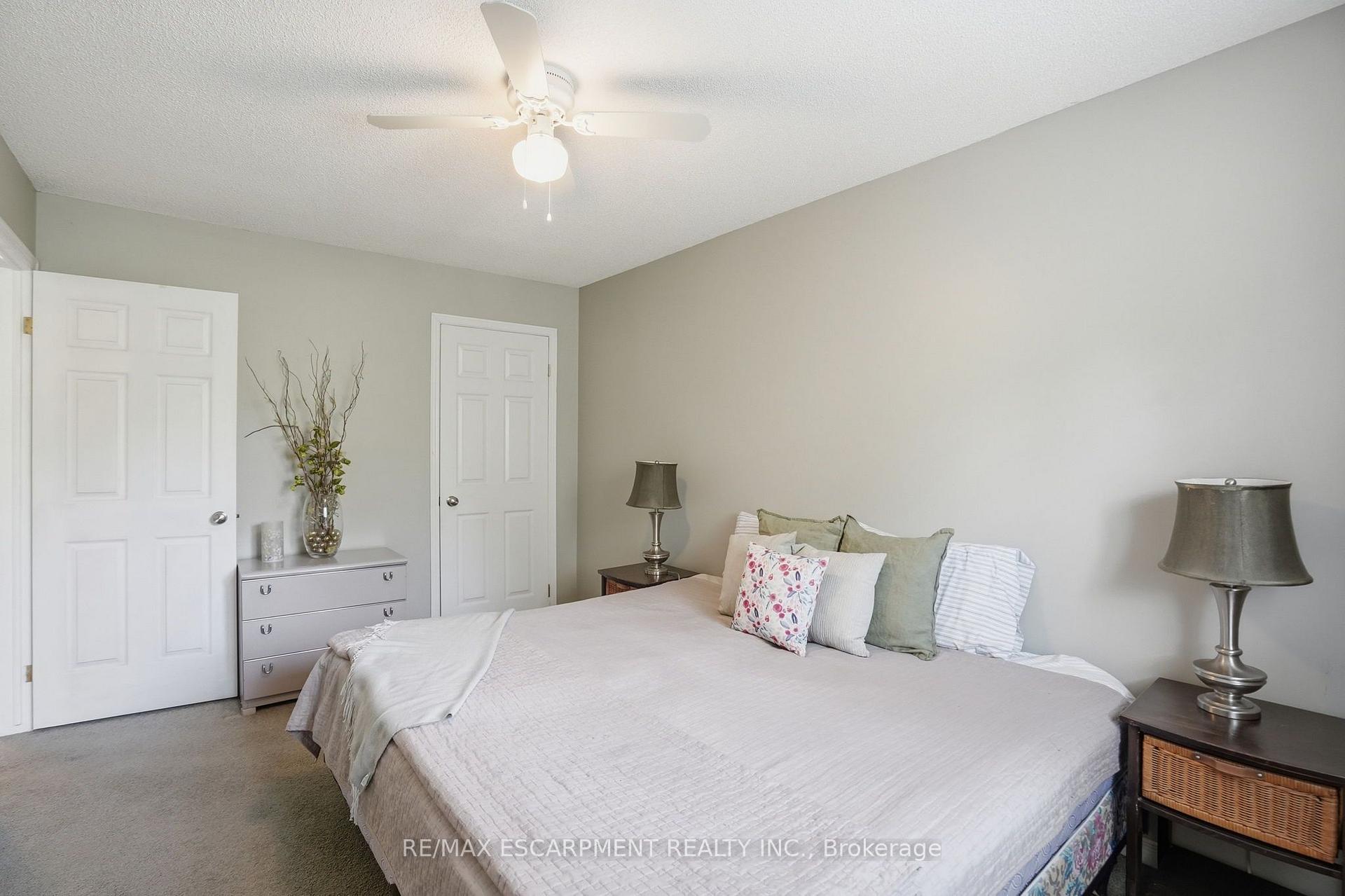 Photo 21 of Unit 9, 819 Upper Paradise Road, Hamilton, Gilkson — HOMEH
