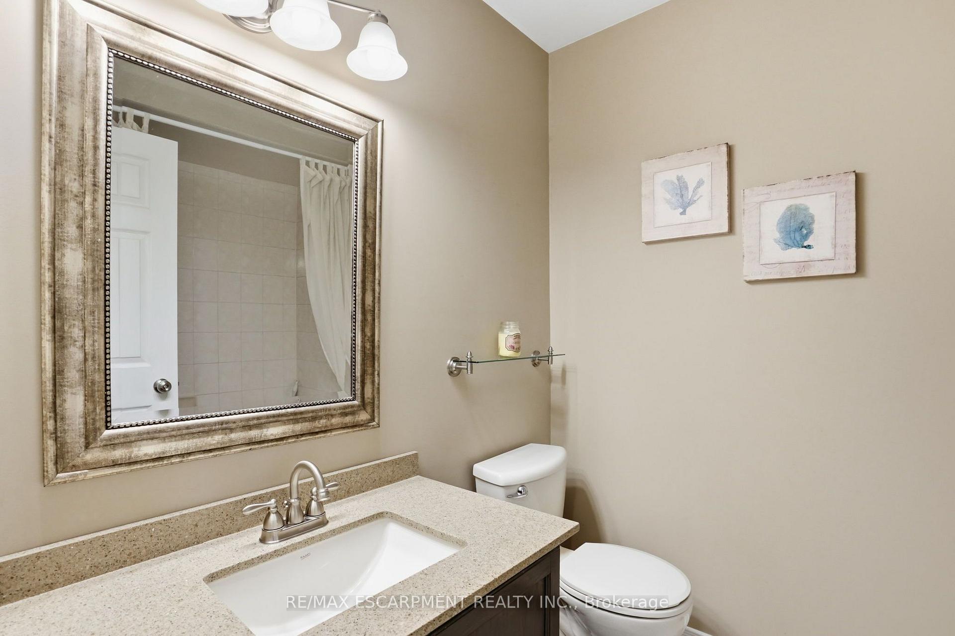 Photo 22 of Unit 9, 819 Upper Paradise Road, Hamilton, Gilkson — HOMEH