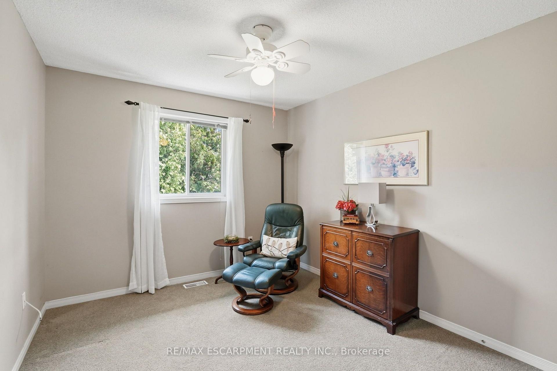 Photo 24 of Unit 9, 819 Upper Paradise Road, Hamilton, Gilkson — HOMEH