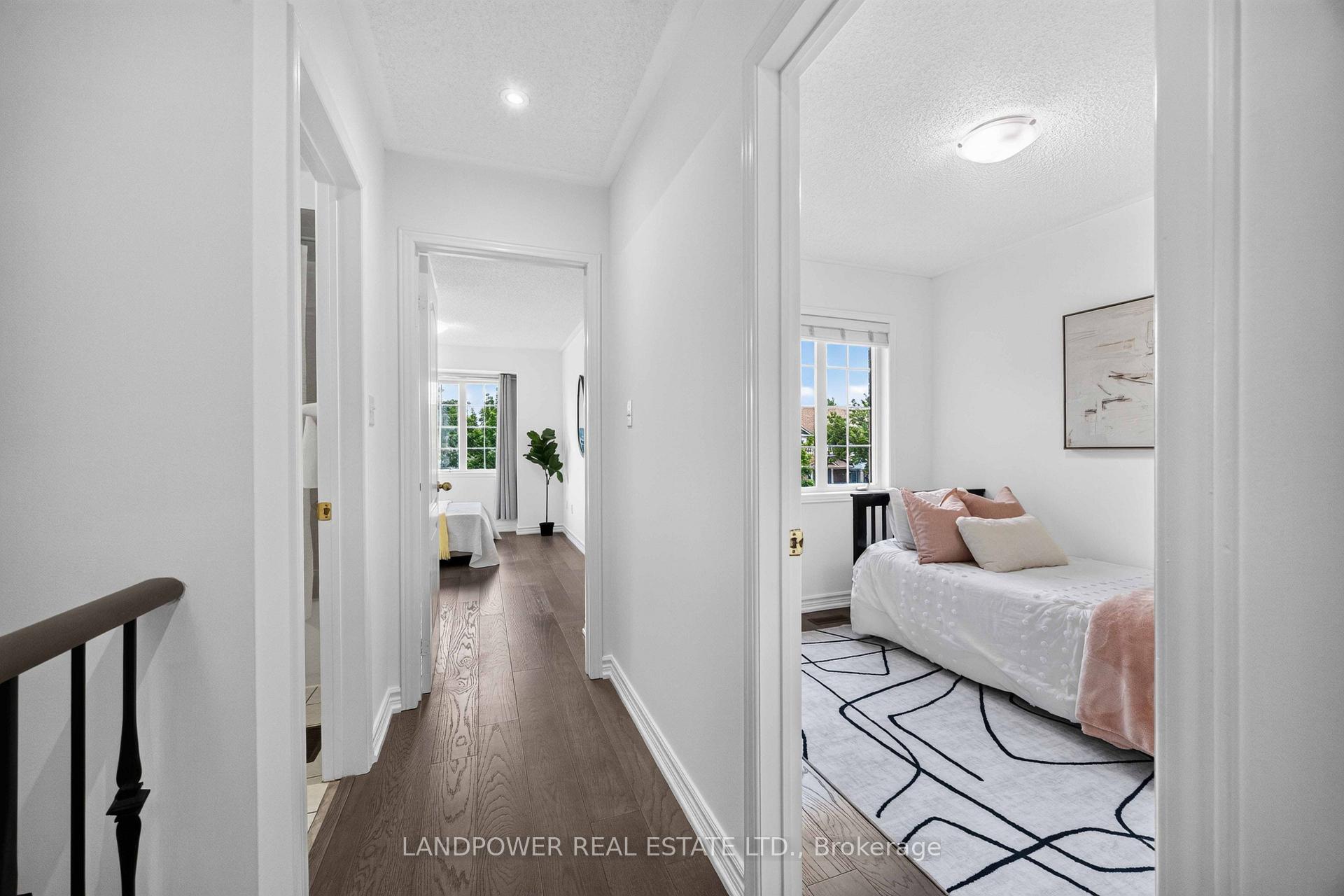 Photo 30 of 126 Rideau Drive, Richmond Hill, Langstaff — HOMEH