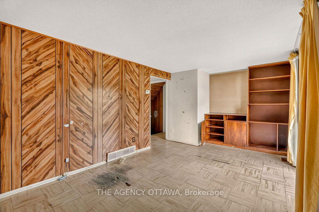 Photo 11 of Unit 45, 1464 Heatherington Road, Ottawa, Heron Gate/Industrial Park — HOMEH
