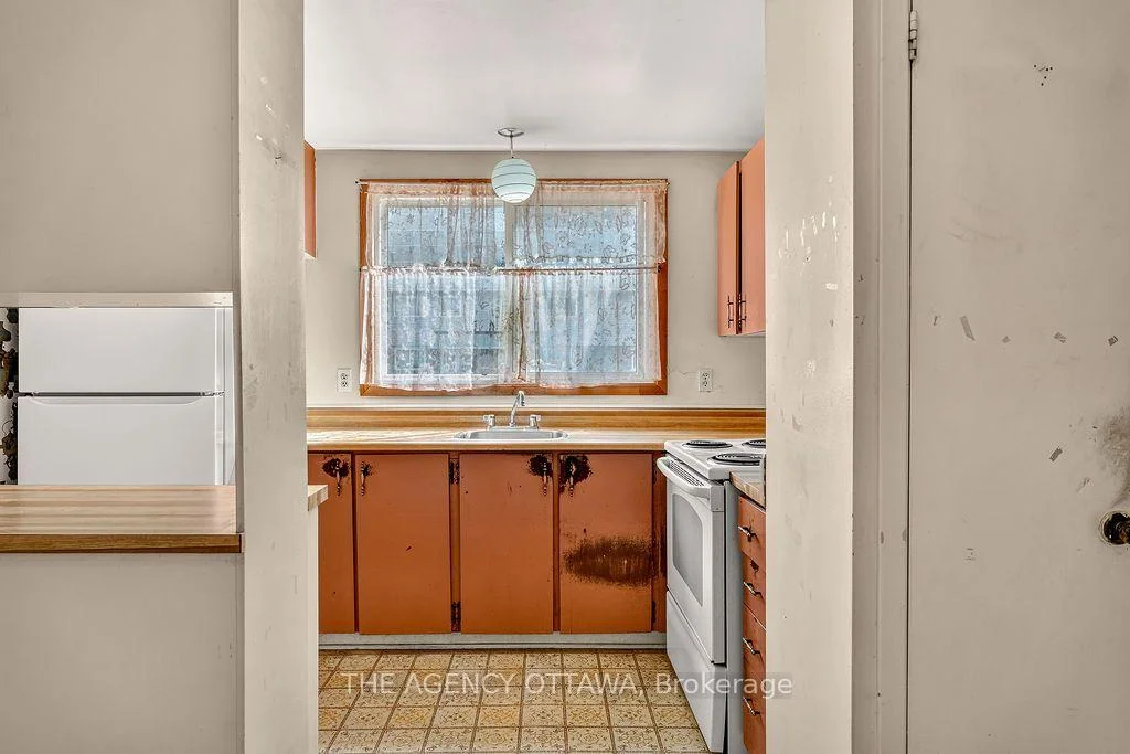 Photo 36 of Unit 45, 1464 Heatherington Road, Ottawa, Heron Gate/Industrial Park — HOMEH