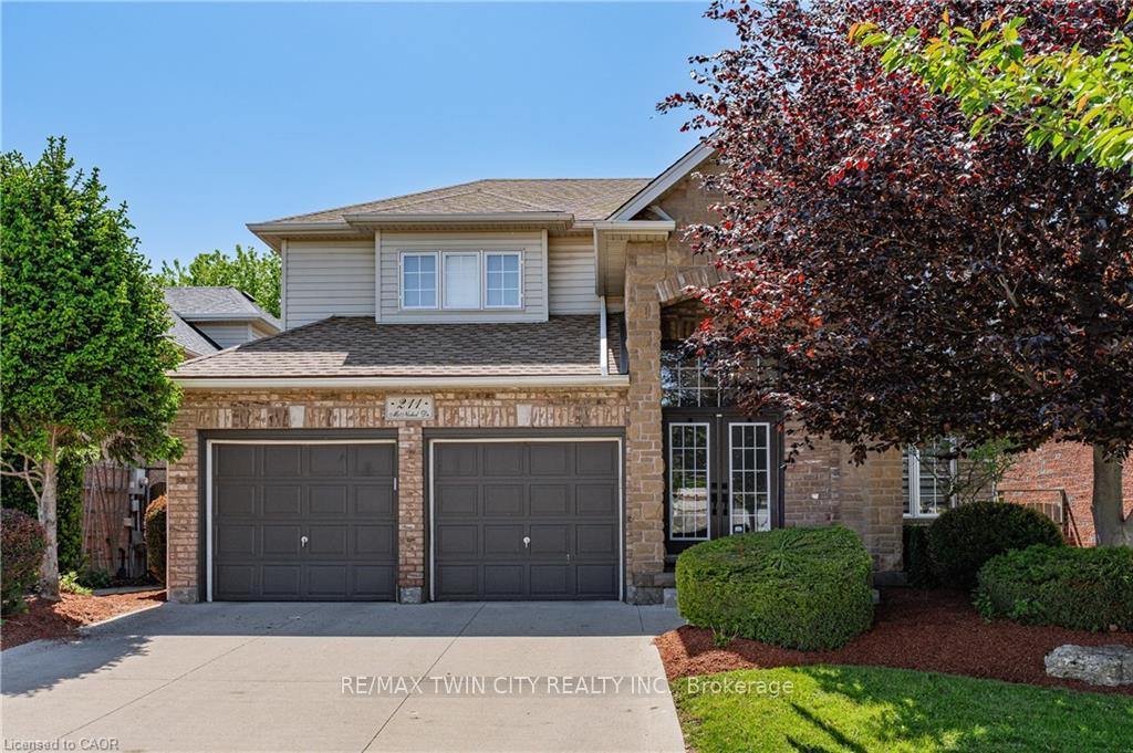 Photo 2 of 211 McNichol Drive, Cambridge, Little's Corners — HOMEH