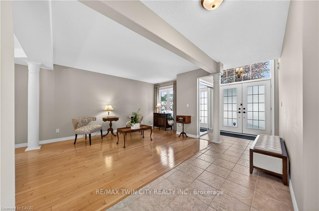 Photo 3 of 211 McNichol Drive, Cambridge, Little's Corners — HOMEH