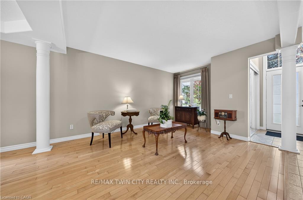 Photo 7 of 211 McNichol Drive, Cambridge, Little's Corners — HOMEH