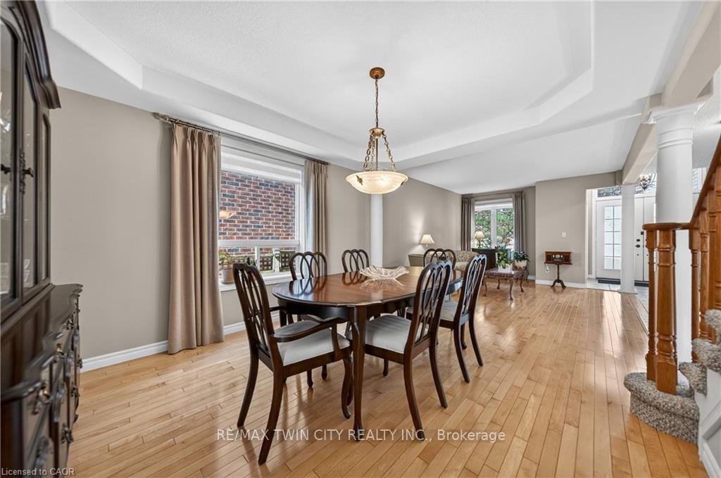 Photo 9 of 211 McNichol Drive, Cambridge, Little's Corners — HOMEH