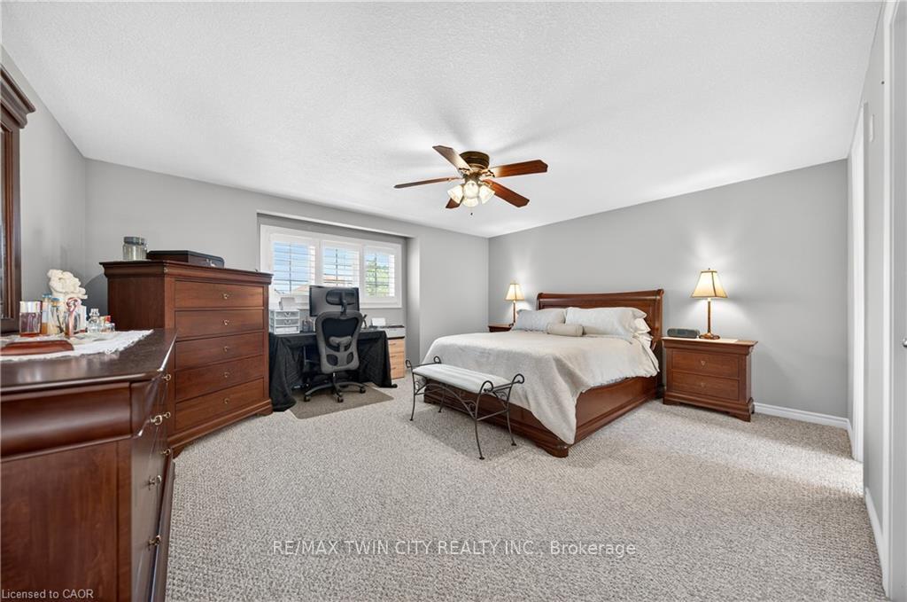 Photo 24 of 211 McNichol Drive, Cambridge, Little's Corners — HOMEH