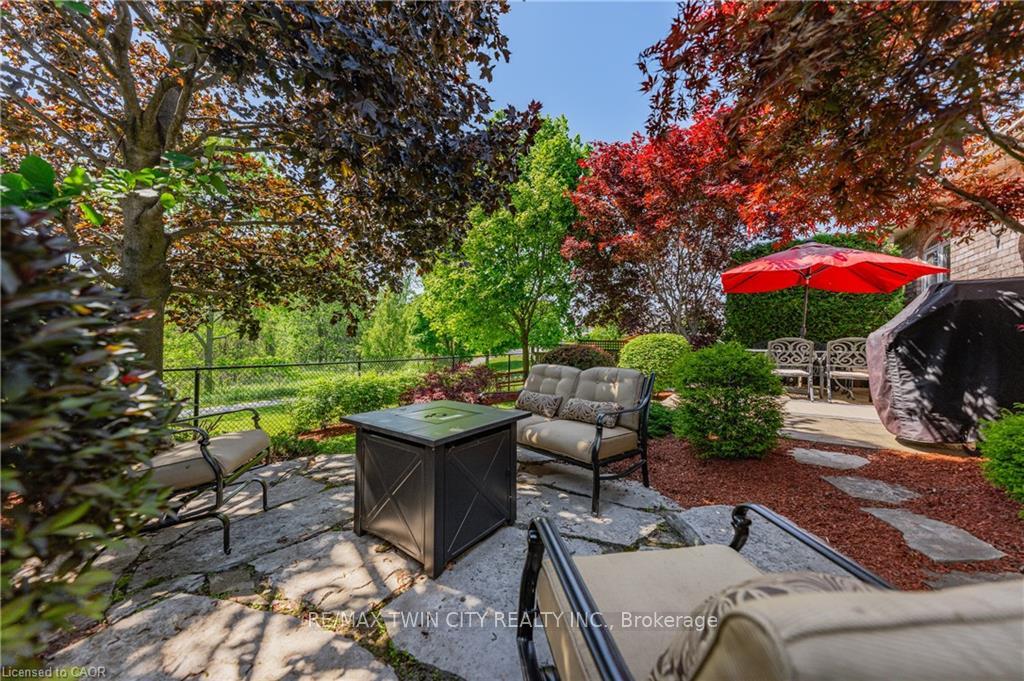 Photo 33 of 211 McNichol Drive, Cambridge, Little's Corners — HOMEH
