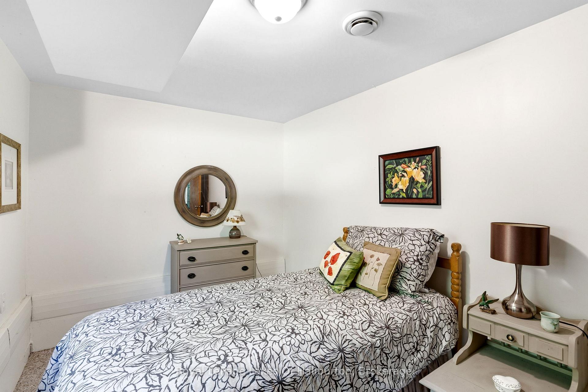 Photo 24 of 1349 Trellis Trail, Minden Hills, Anson — HOMEH