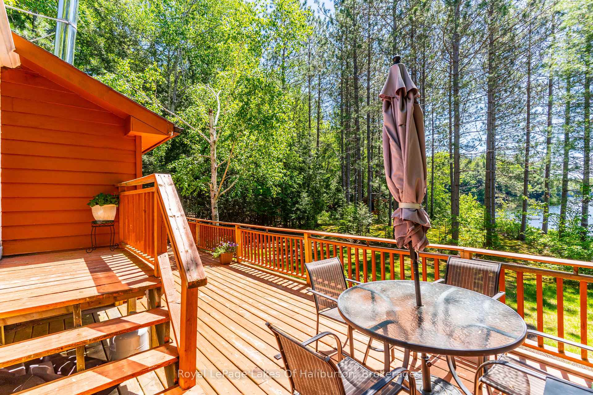 Photo 33 of 1349 Trellis Trail, Minden Hills, Anson — HOMEH