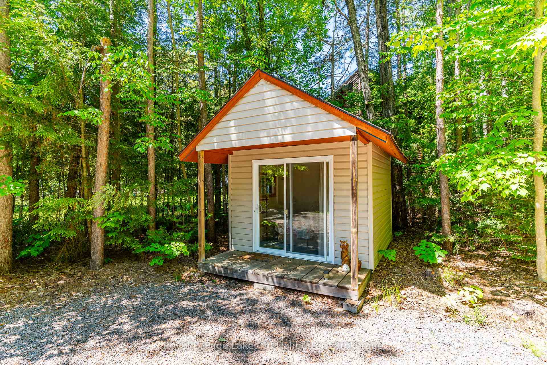 Photo 34 of 1349 Trellis Trail, Minden Hills, Anson — HOMEH