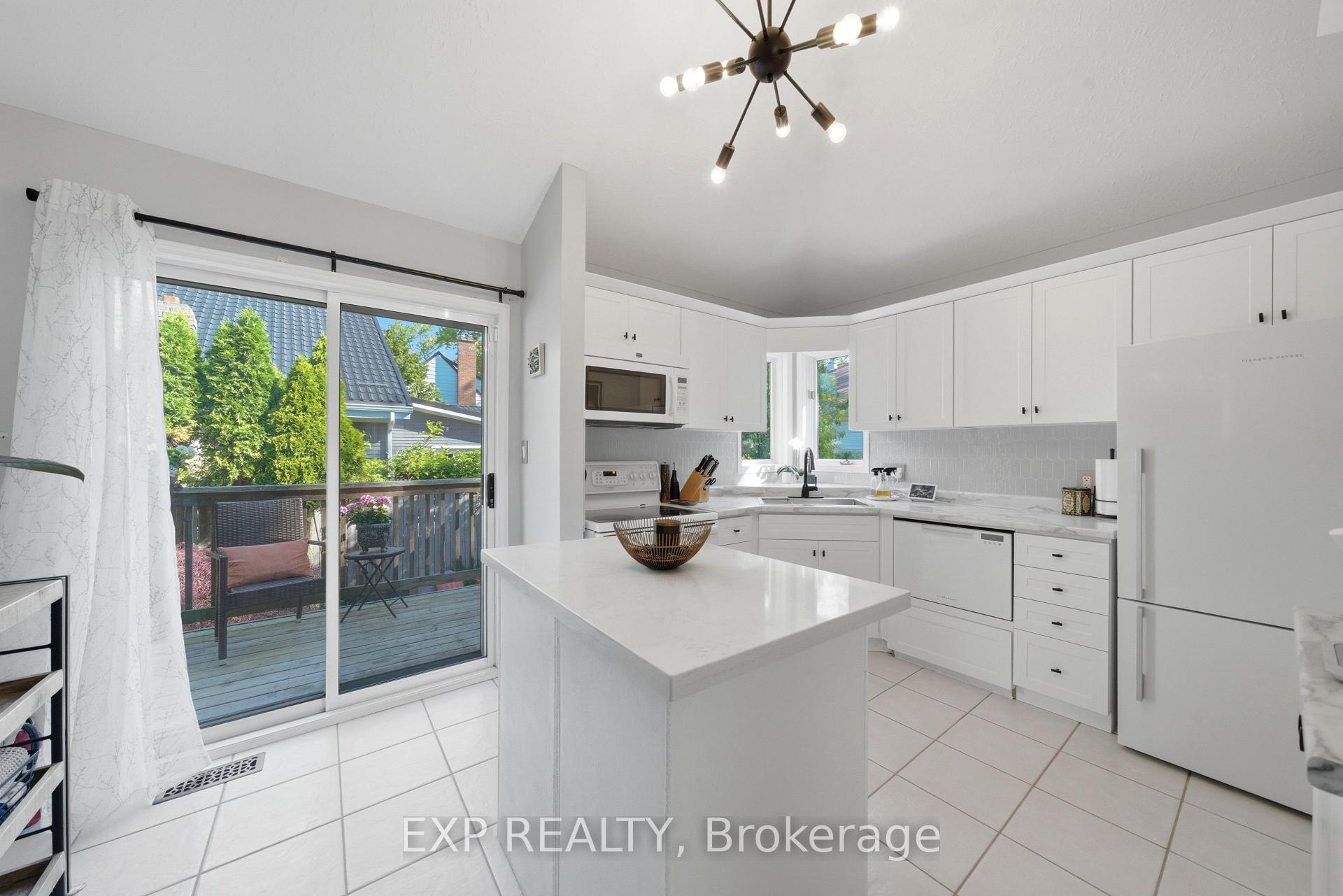 Photo 7 of 127A Lakeshore Road, St. Catharines, Lakeshore — HOMEH