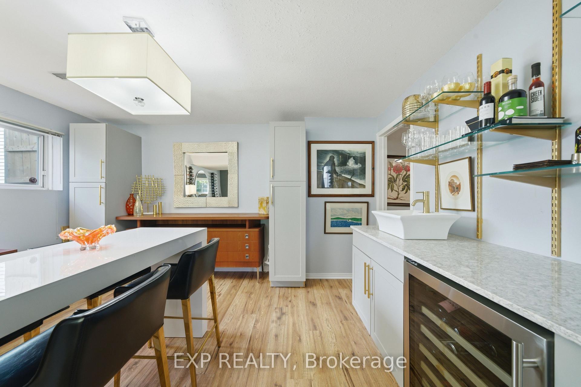 Photo 23 of 127A Lakeshore Road, St. Catharines, Lakeshore — HOMEH