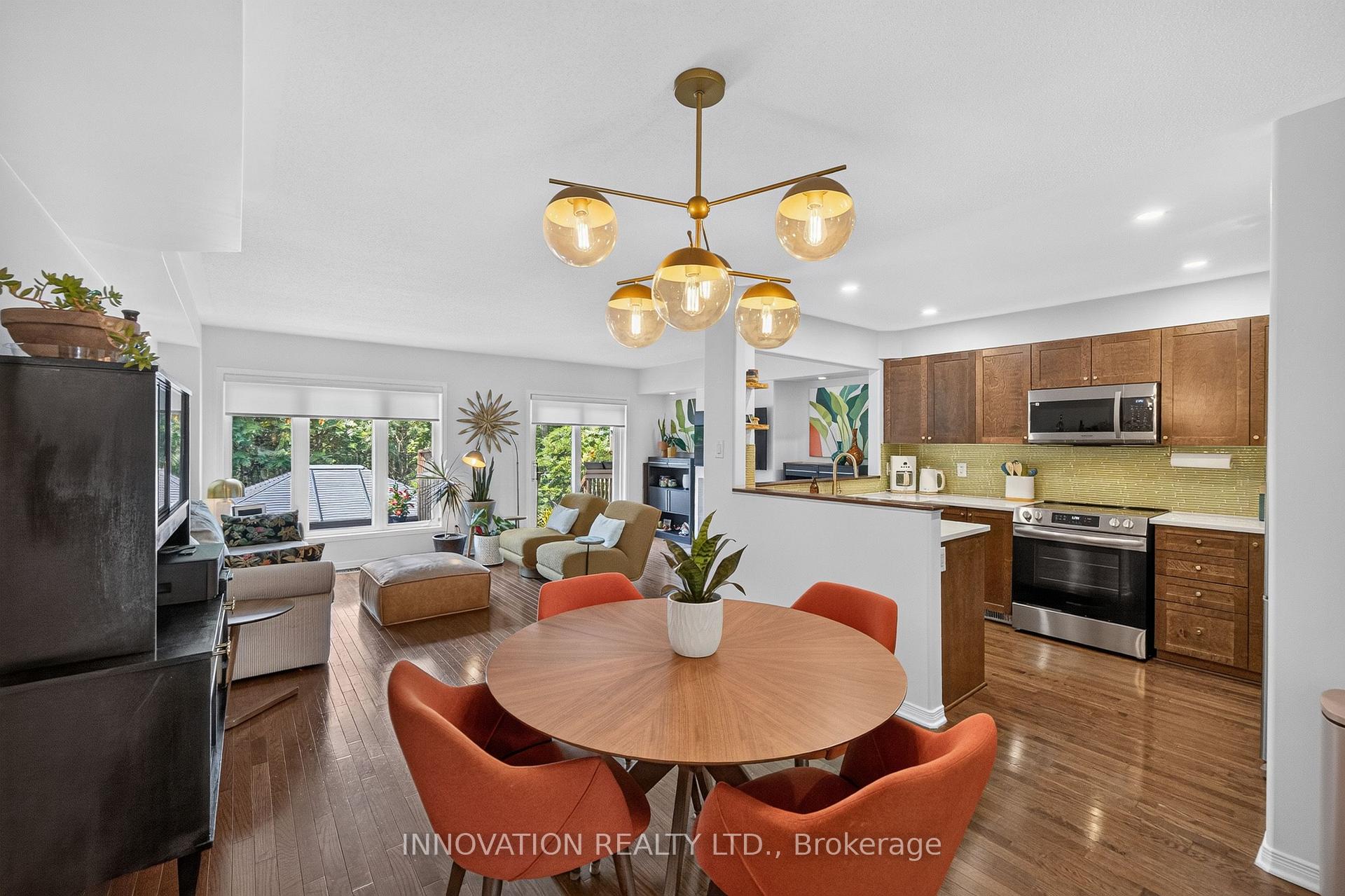 Photo 12 of 176 Parkrose Private, Ottawa, Chatelaine Village — HOMEH