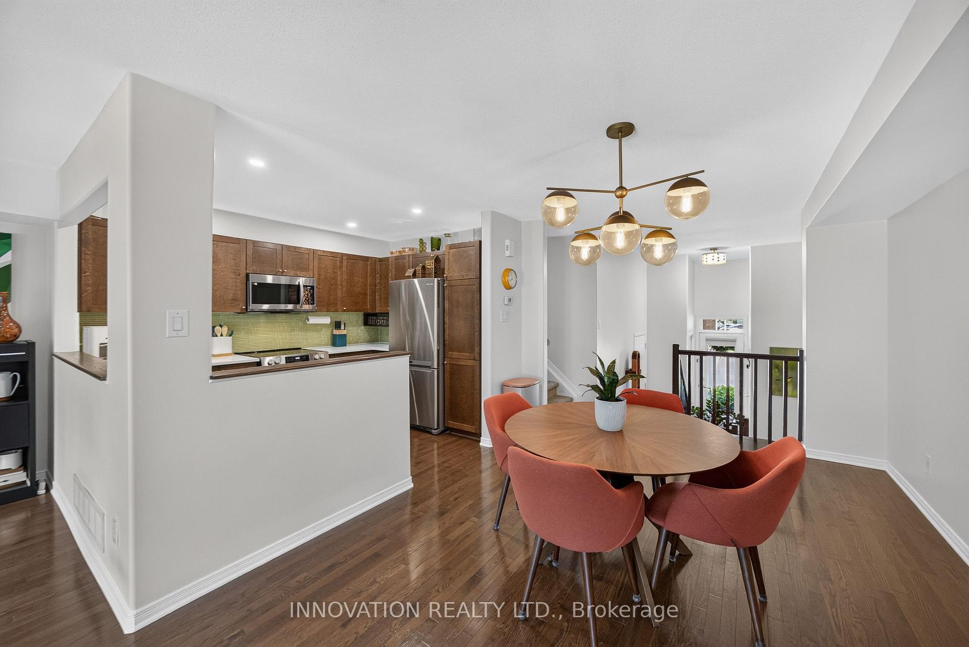 Photo 15 of 176 Parkrose Private, Ottawa, Chatelaine Village — HOMEH