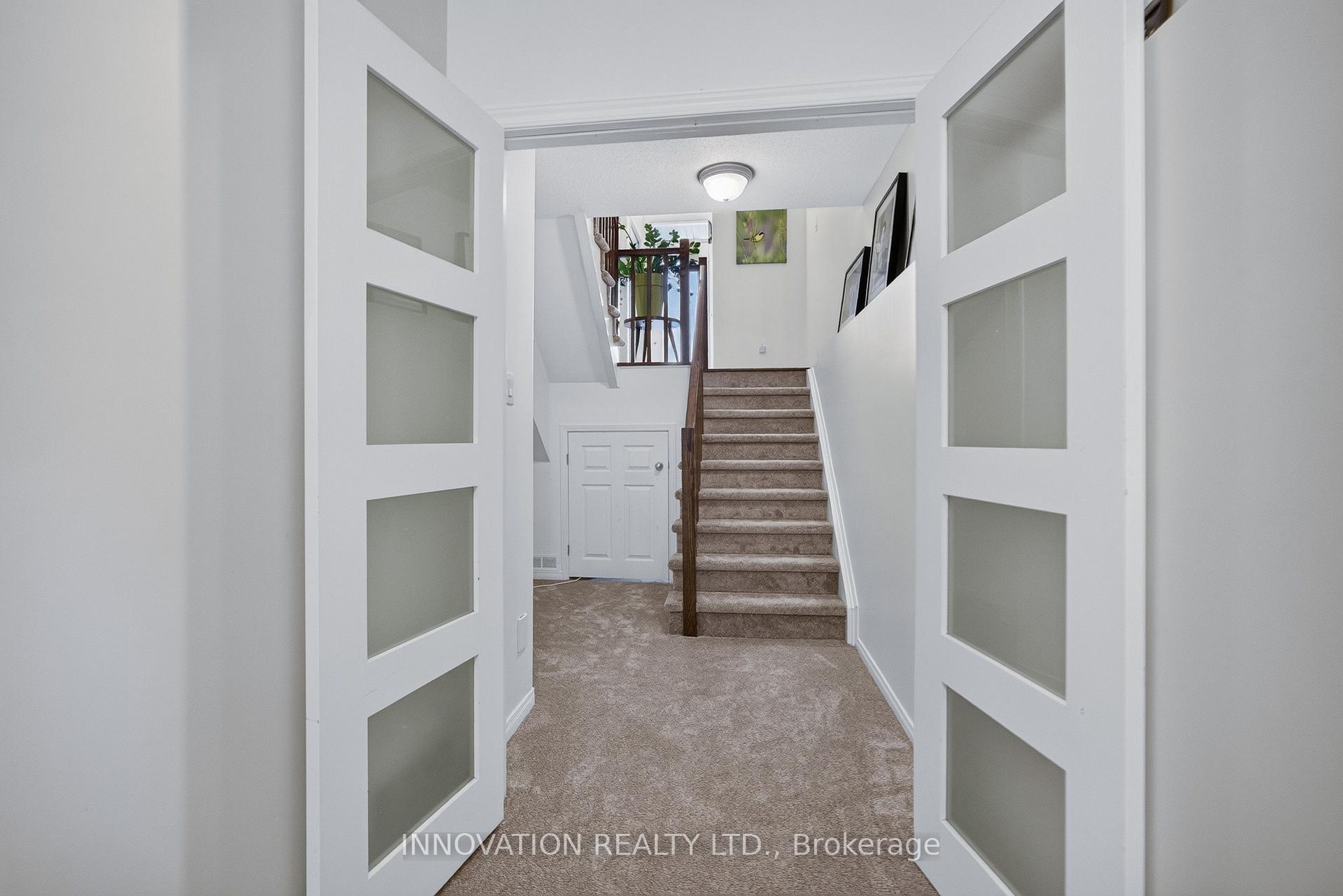 Photo 33 of 176 Parkrose Private, Ottawa, Chatelaine Village — HOMEH