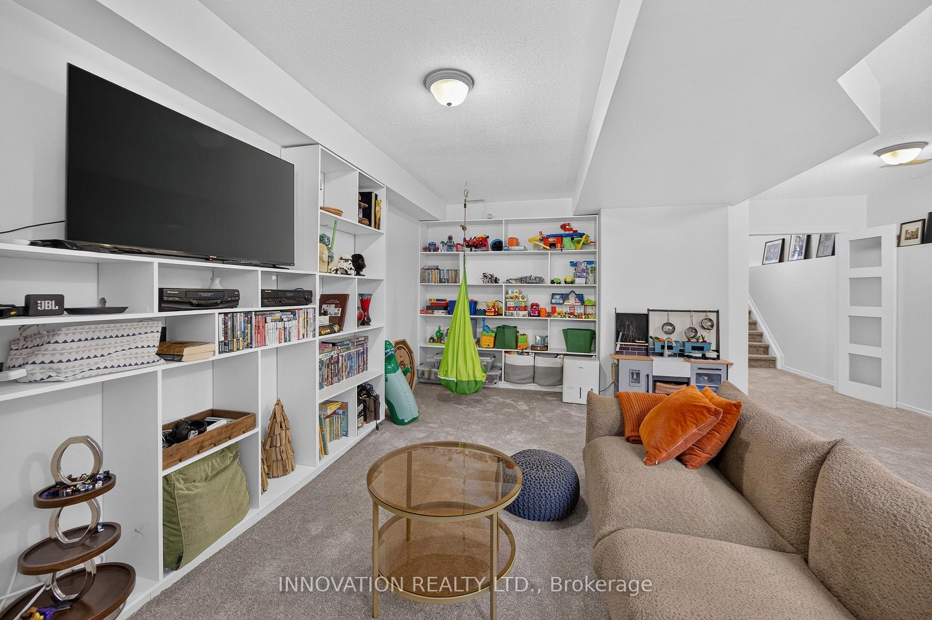 Photo 35 of 176 Parkrose Private, Ottawa, Chatelaine Village — HOMEH