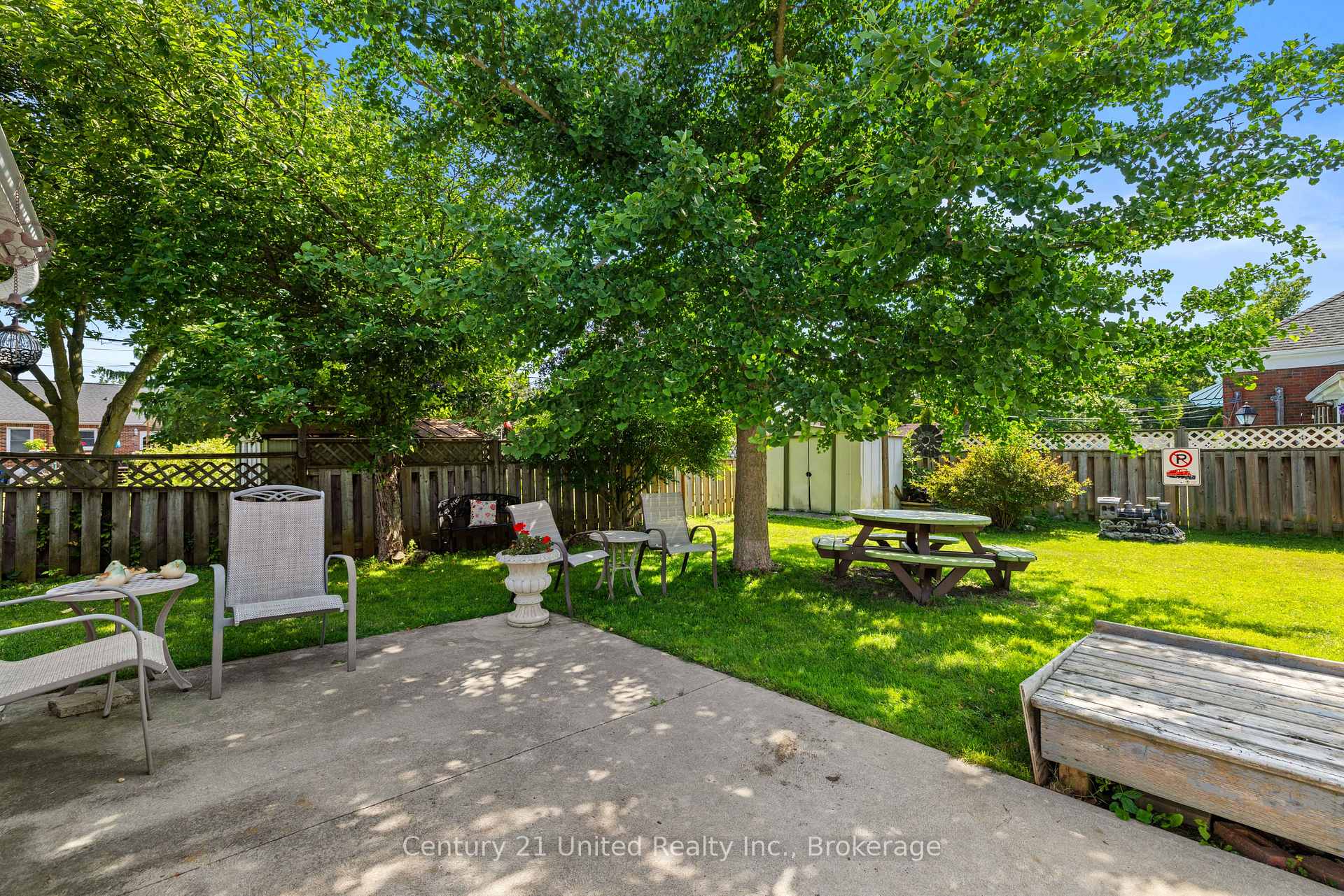 Photo 6 of 525 Howden Street, Peterborough, Otonabee Ward 1 — HOMEH