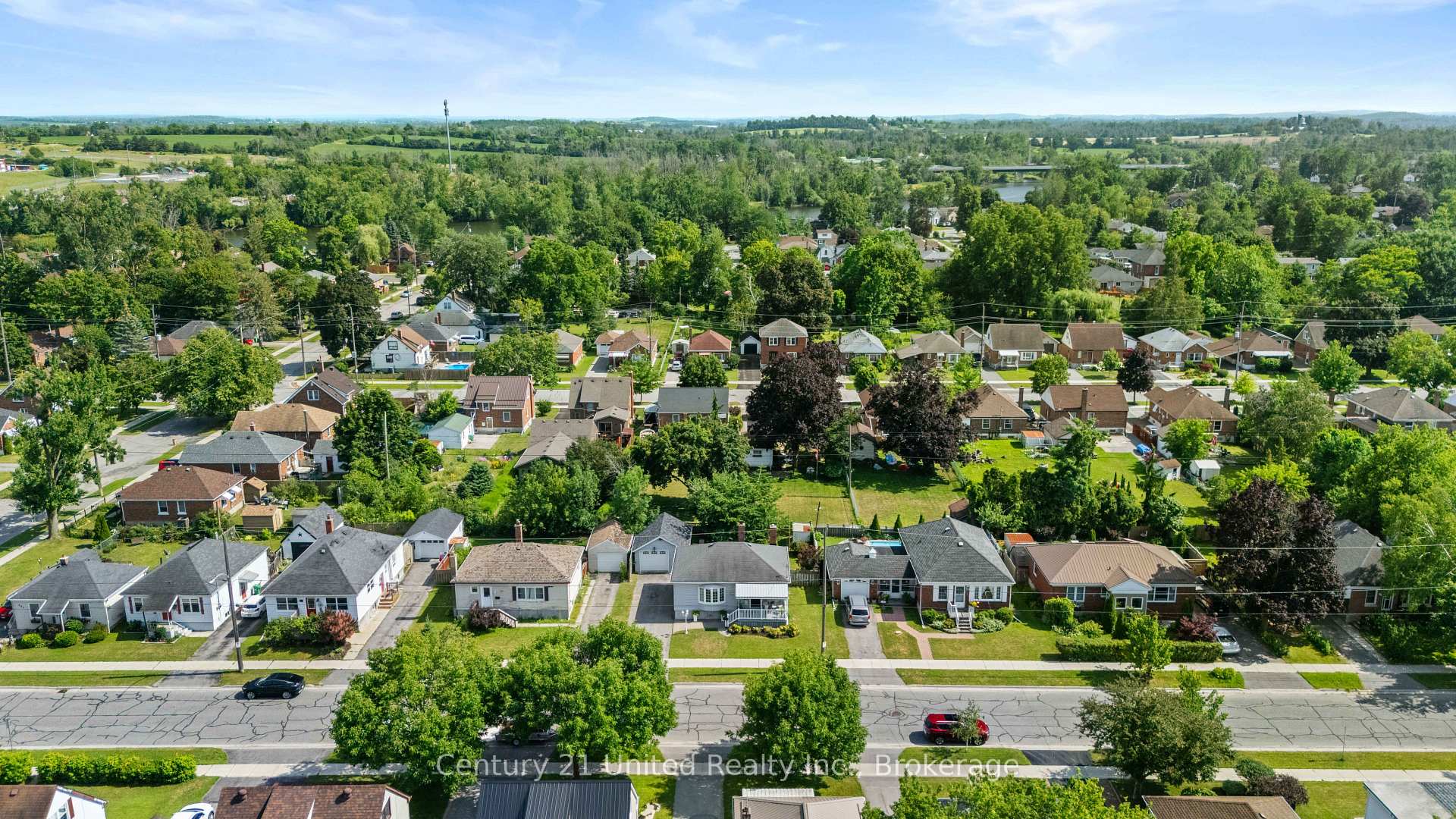 Photo 28 of 525 Howden Street, Peterborough, Otonabee Ward 1 — HOMEH