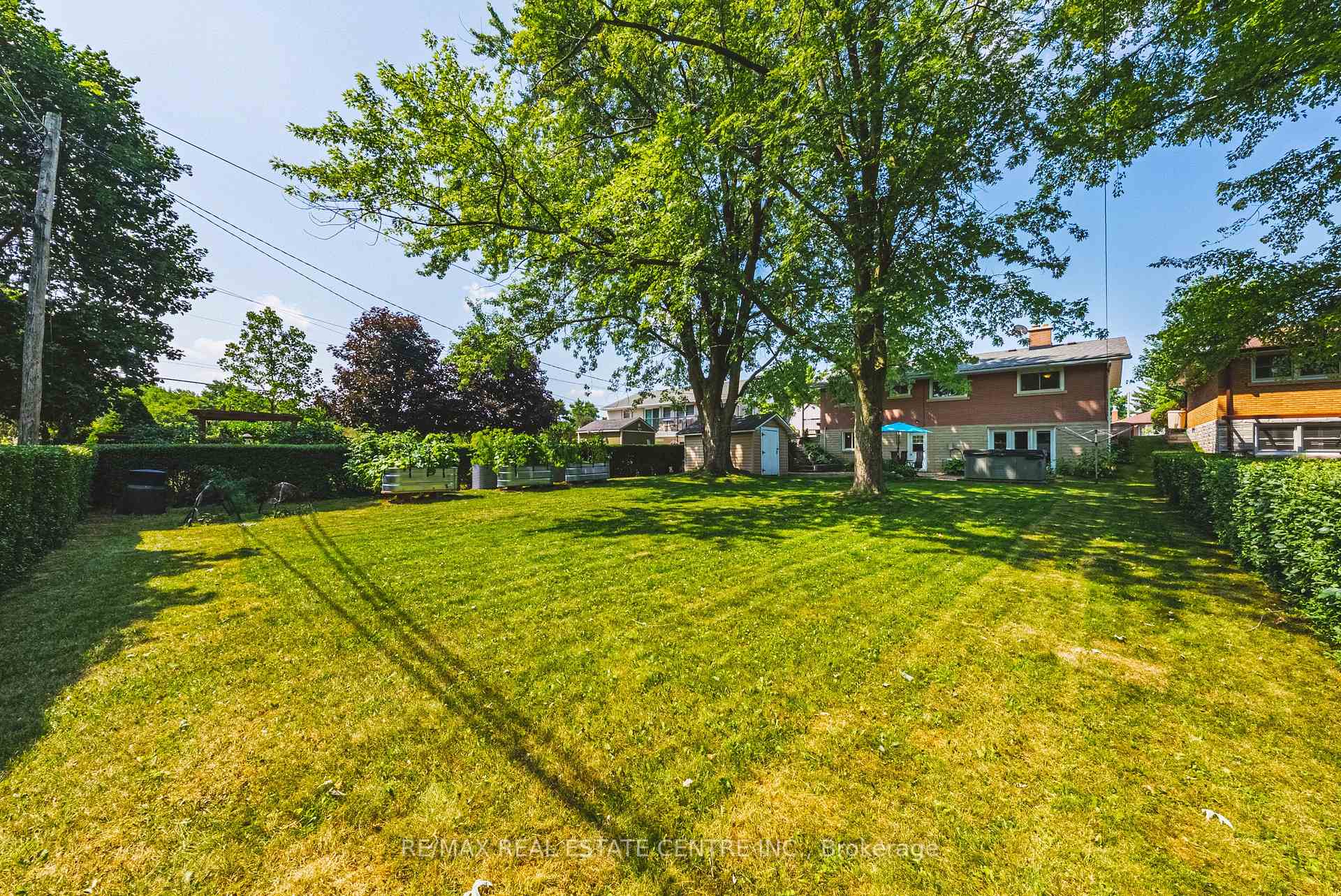 Photo 33 of 1821 Biscayne Drive, Cambridge, Galt City Centre — HOMEH
